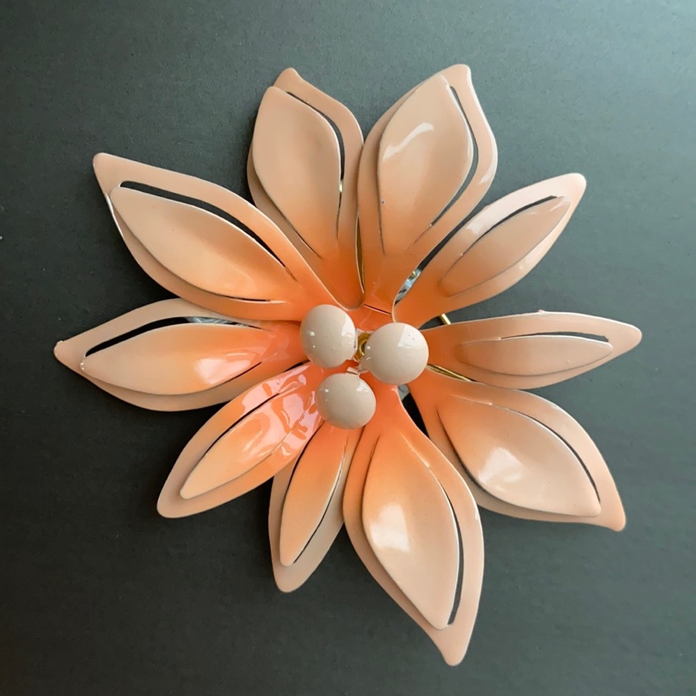 Vintage Pakula Enameled Flower Pin NWT Pinup/Pug